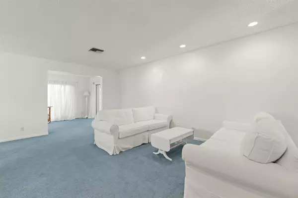 Delray Beach, FL 33484,6306 Dusenburg Road