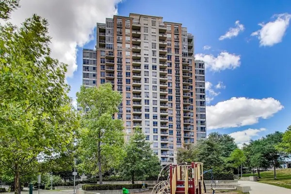 Toronto W08, ON M9B 6L9,5229 Dundas ST W #1104