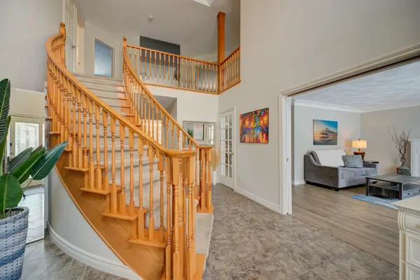 Brantford, ON N3T 6B2,9 Scarfe GDNS