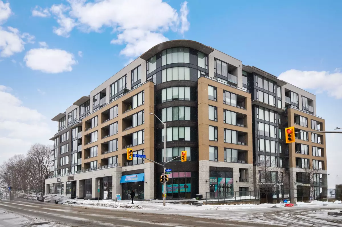 Westboro - Hampton Park, ON K1Z 0A8,360 Patricia AVE #814