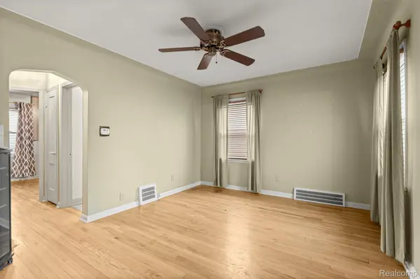 Melvindale, MI 48122,17775 Eddon ST