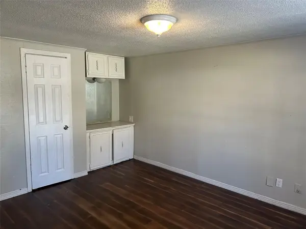 Garland, TX 75040,844 Nash Street