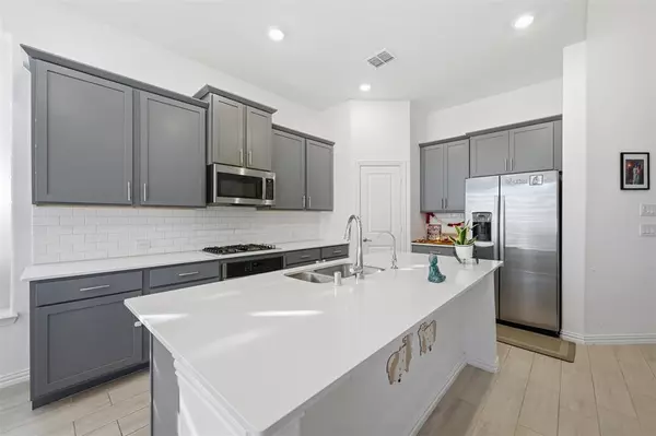 Little Elm, TX 75068,2121 Esher Drive