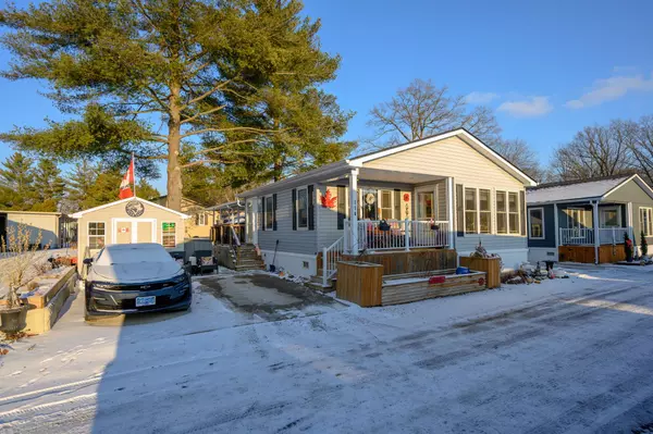 Middlesex Centre, ON N0L 1R0,22790 Amiens RD #116