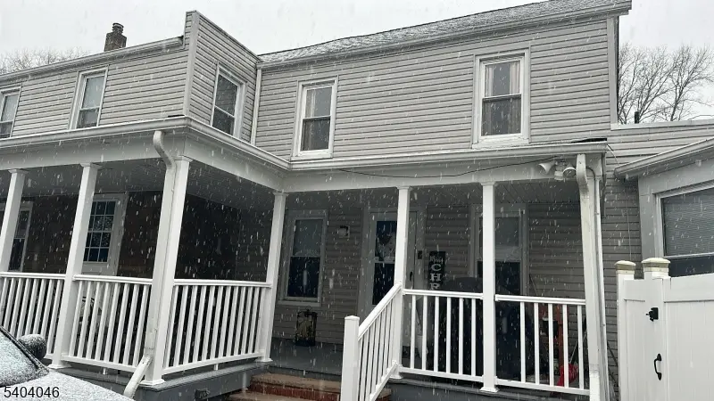 Rahway City, NJ 07065,1853 Barnett St