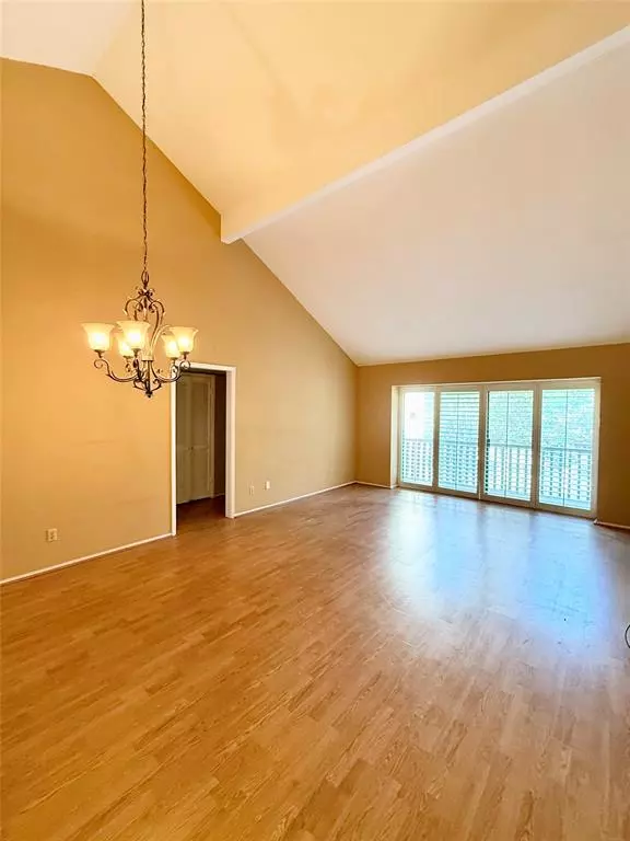 Irving, TX 75062,4513 N O Connor Road #2133