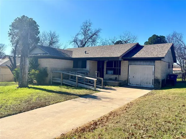 Dallas, TX 75216,4405 Malden Lane