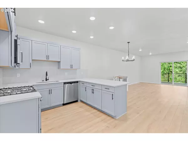 Milwaukie, OR 97267,6323 SE CHLOE ROSE WAY