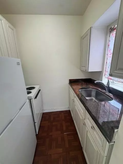 Hollywood, FL 33020,1709 MOFFETT ST #A