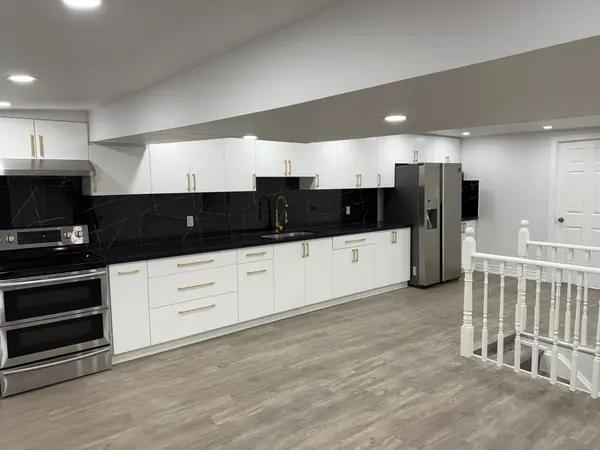 Brockton, ON N0G 2V0,214 Durham ST E #2