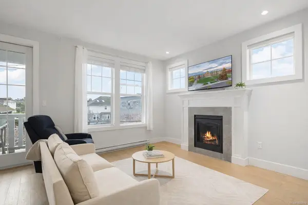 Victoria, BC V8V 2Z2,1016 Southgate St #5