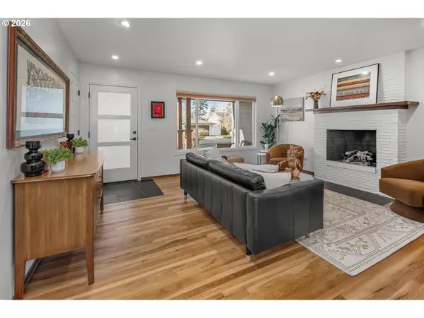 Portland, OR 97219,13562 SW 63RD PL