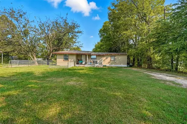 Emory, TX 75440,1080 County Road 1235