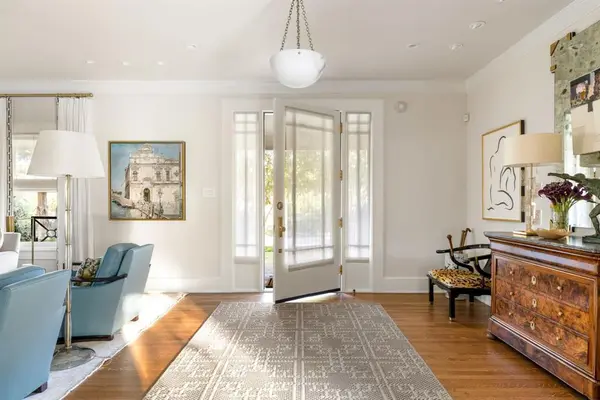 Dallas, TX 75208,1203 N Windomere Avenue