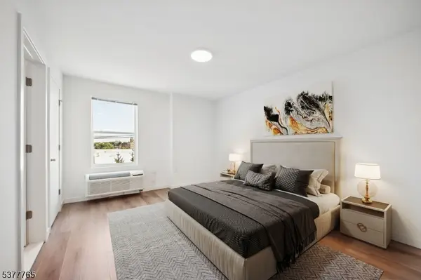 Newark City, NJ 07108,369 18th Ave #403