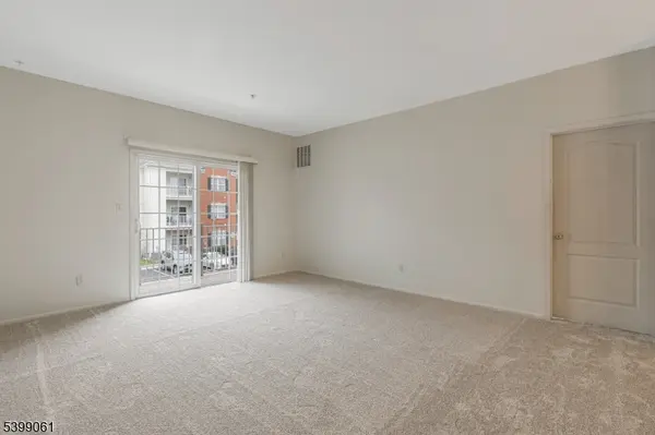 South Plainfield Boro, NJ 07080,524 Coppola Dr