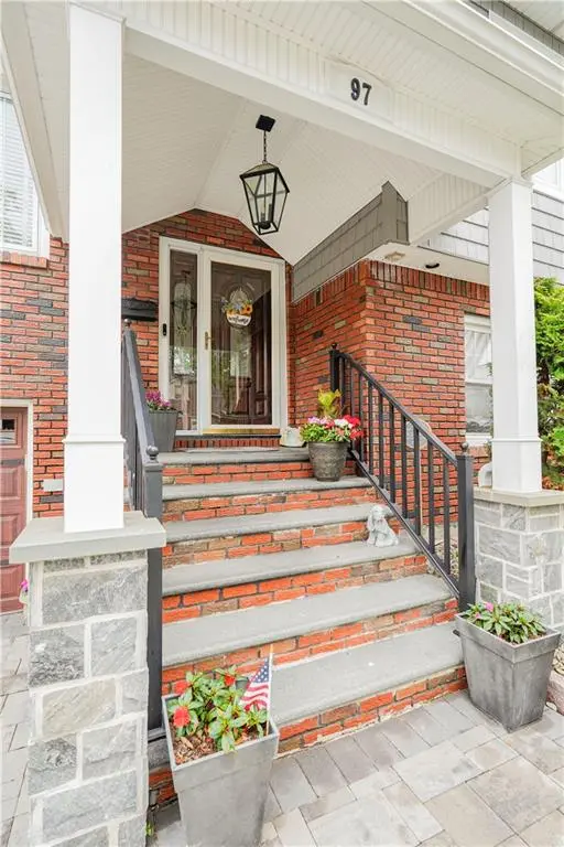 Staten  Island, NY 10314,97 Martin AVE