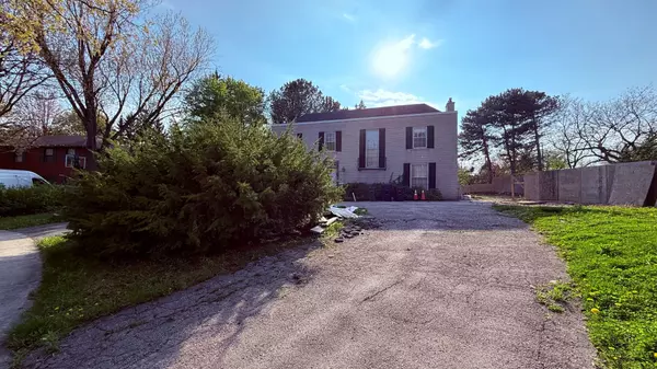 Toronto C12, ON M2L 1N9,37 Wilket RD