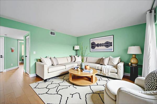 913 CORAL CLUB DR #913, Coral Springs, FL 33071