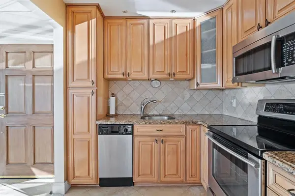 Fort Lauderdale, FL 33305,1839 Middle River Dr #503