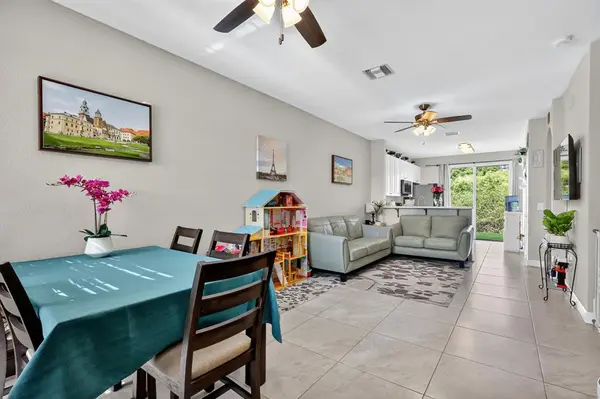 Hollywood, FL 33024,1716 NW 78th Way