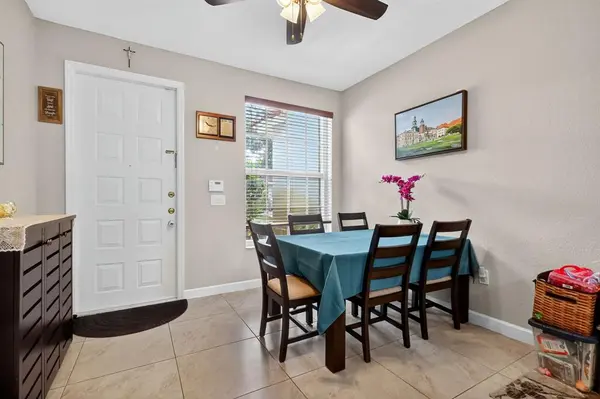 Hollywood, FL 33024,1716 NW 78th Way