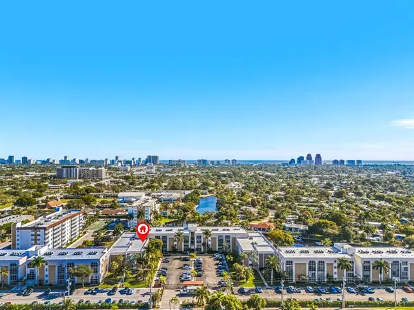 Oakland Park, FL 33334,3020 NE 16th Ave #105