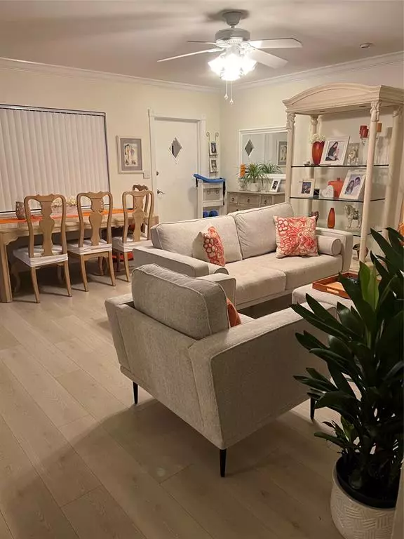 Lighthouse Point, FL 33064,2734 NE 27th Ct #22