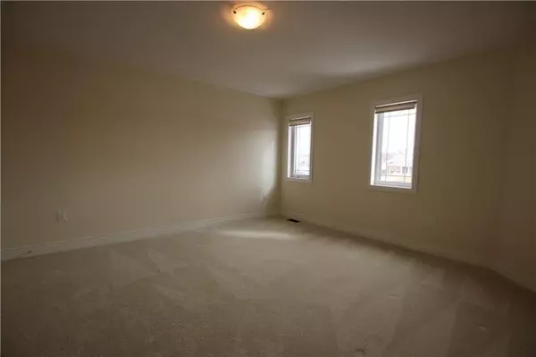 Essa, ON L3W 0B6,18 Mandley ST