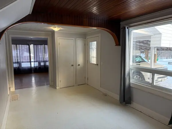 1092 Pioneer RD, Highlands East, ON K0M 1R0