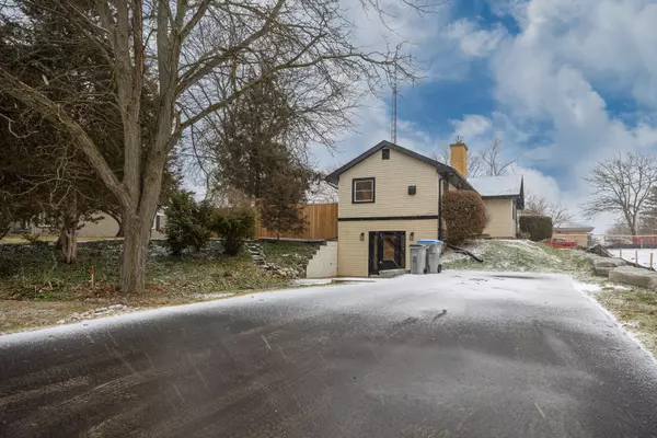 Middlesex Centre, ON N0L 1R0,179 Valleyview DR