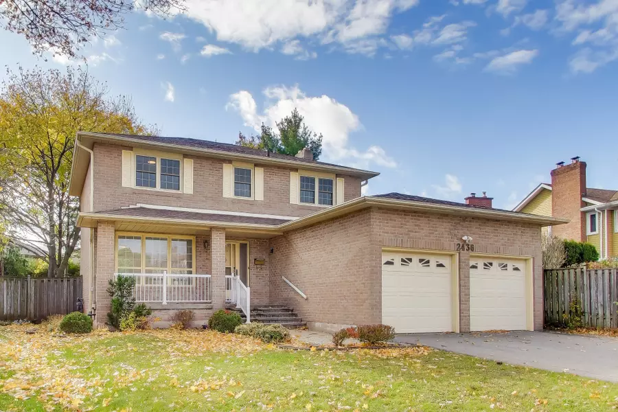 2436 Folkway DR, Mississauga, ON L5L 3N3