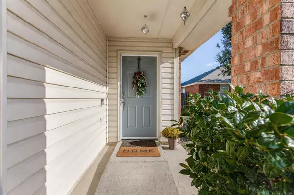 Fort Worth, TX 76052,1112 Day Dream Drive