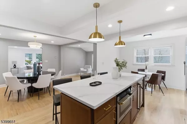 West Orange Twp., NJ 07052,26 Crestmont Rd