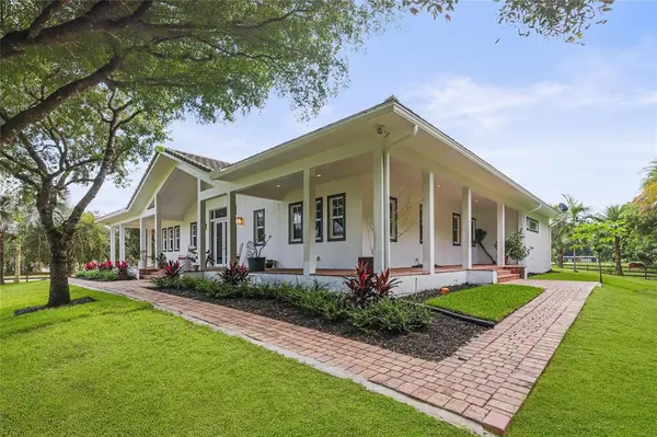 6601 Appaloosa Trl, Southwest Ranches, FL 33330