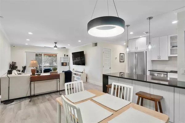 Fort Lauderdale, FL 33308,6205 Bay Club Dr #3