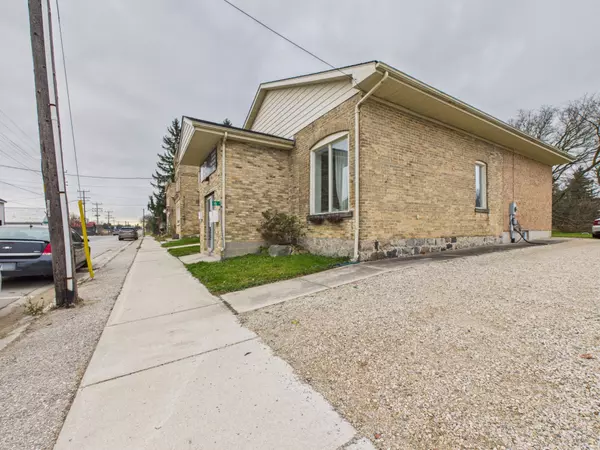 Brockton, ON N0G 1S0,6 Main ST S