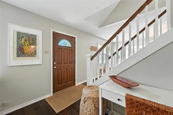 Arlington, TX 76013,2004 Valley Lane