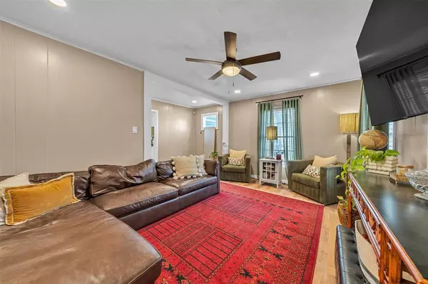 Fort Worth, TX 76116,7429 Culver Avenue