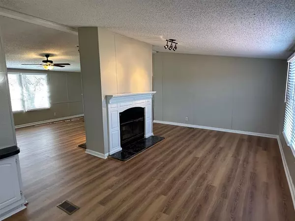 Corsicana, TX 75109,135 County Road 3144