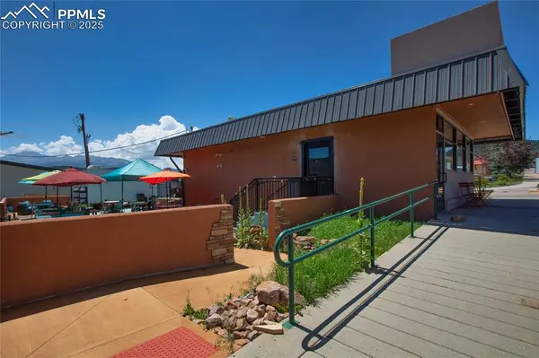 Woodland Park, CO 80863,121 W Midland AVE