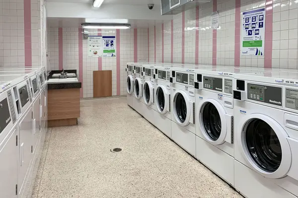 6200 Bathurst ST #912, Toronto C07, ON M2R 2A3