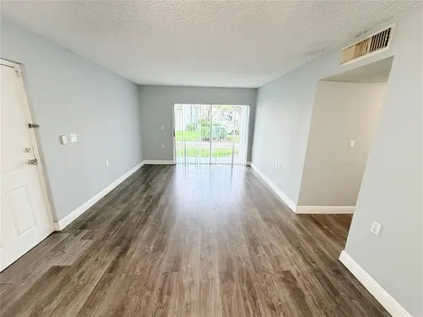 West Palm Beach, FL 33411,1167 N Benoist Farms Rd #105