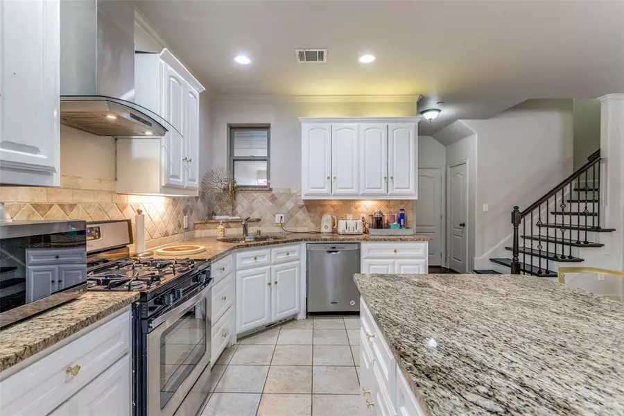 1809 Desoto Drive, Mckinney, TX 75072