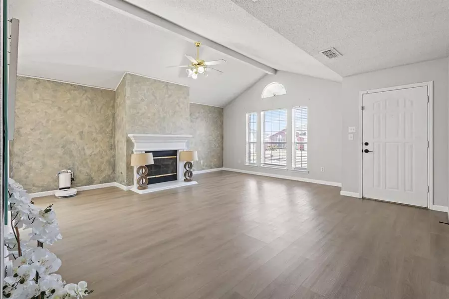 2501 Nogales Drive, Fort Worth, TX 76108