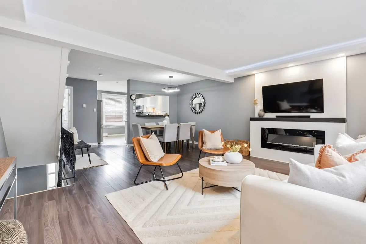 Mississauga, ON L5J 4J7,2440 Bromsgrove RD #70