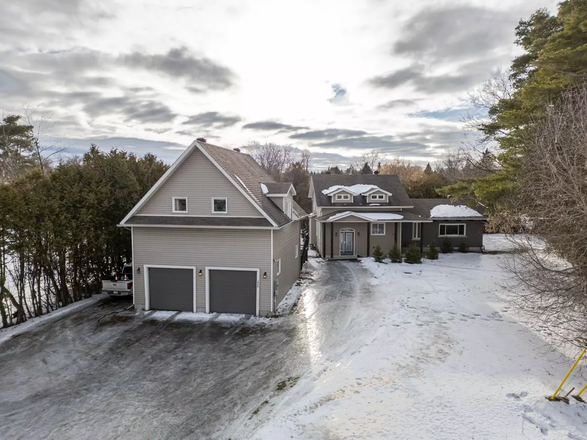 Greely - Metcalfe - Osgoode - Vernon And Area, ON K4P 1N3,6030 BANK ST