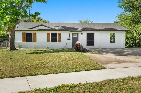 Grand Prairie, TX 75052,729 W Grenoble Drive