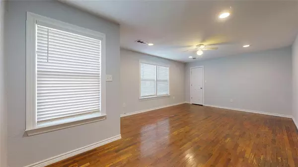 Denison, TX 75020,2620 W Washington Street