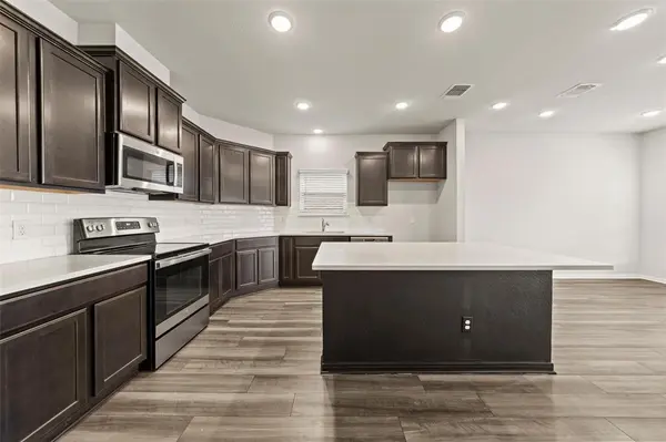 Waco, TX 76655,11304 Solar